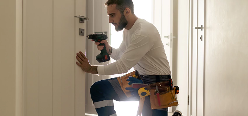 Mailbox Lock Installation Expert in Castro Valley, California