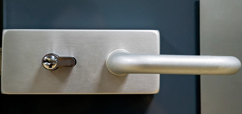 Change Patio Door Locks in Castro Valley, California